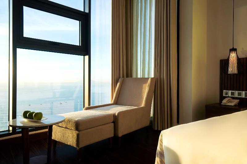 Maximilan Danang Beach Hotel חדר תמונה