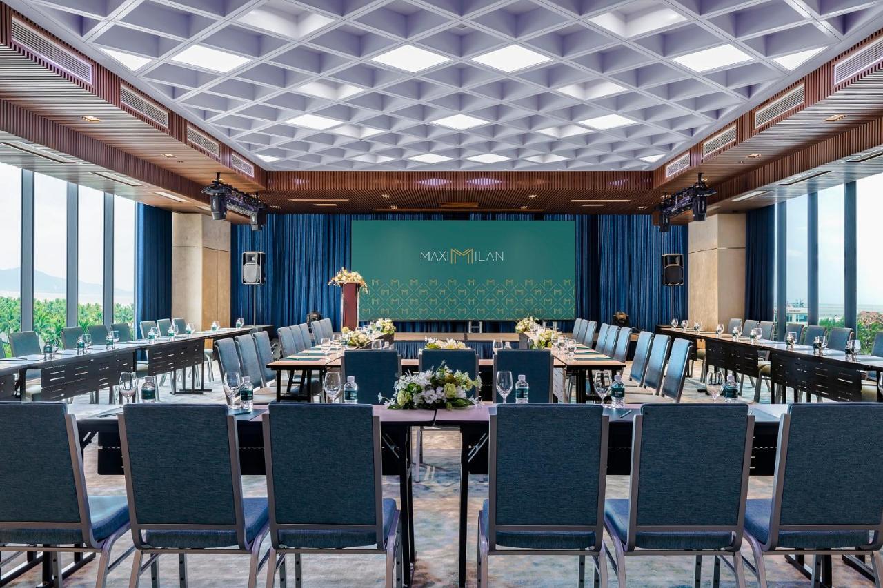 Maximilan Danang Beach Hotel מראה חיצוני תמונה